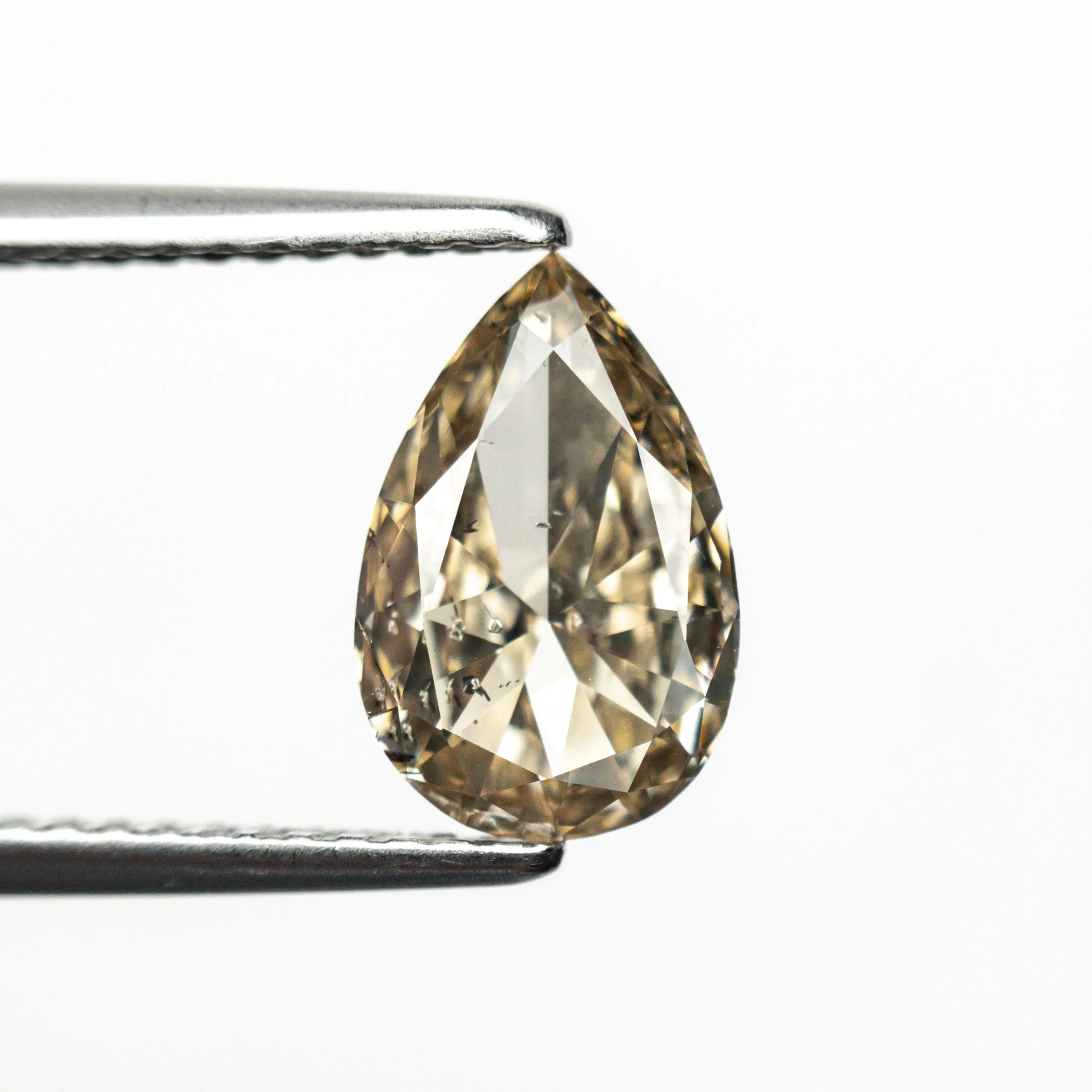 1.58ct 9.84x6.39x3.36mm I1 C5 Pear Brilliant 24523-01