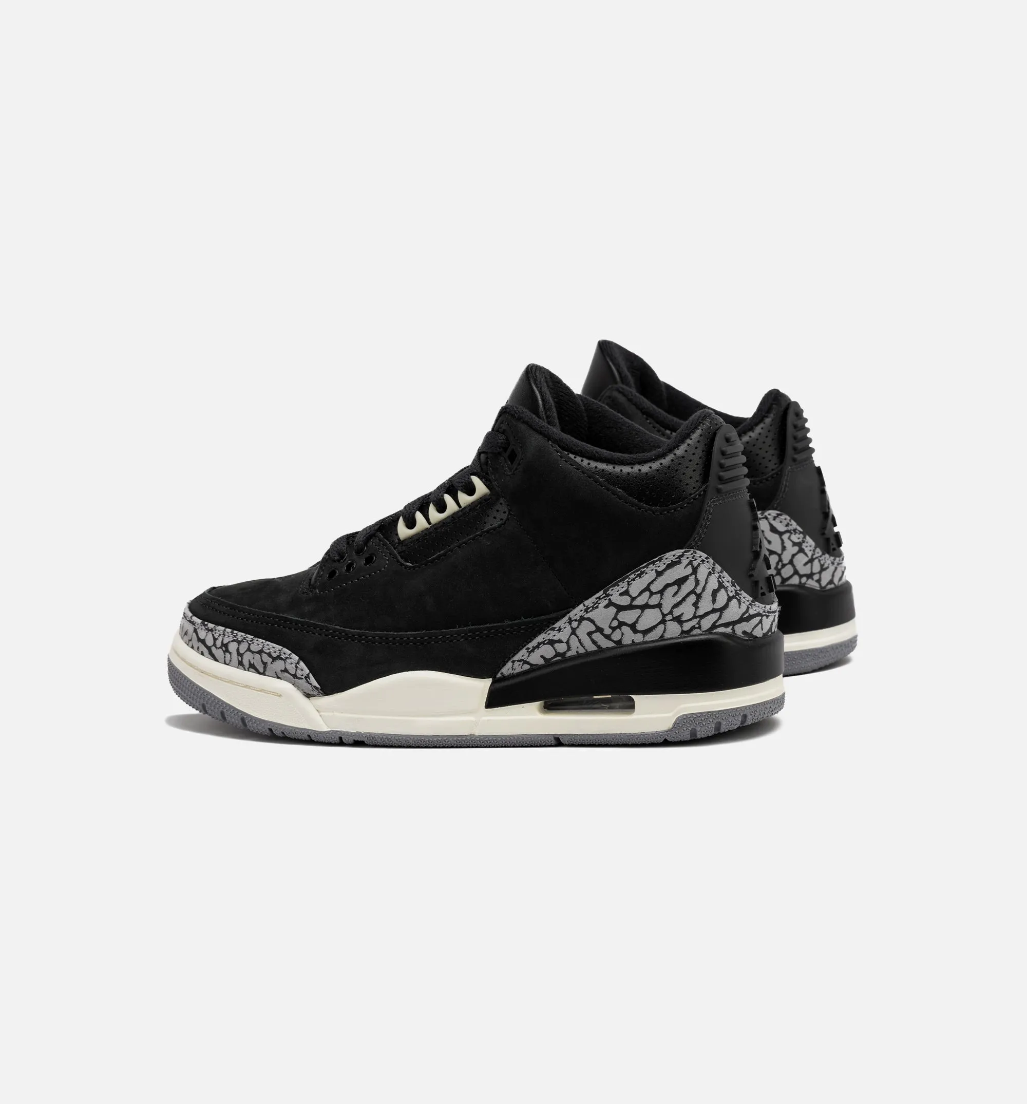 Air Jordan 3 Retro Off Noir Womens Lifestyle Shoe- Off Noir/Black Coconut Milk/Cement Grey