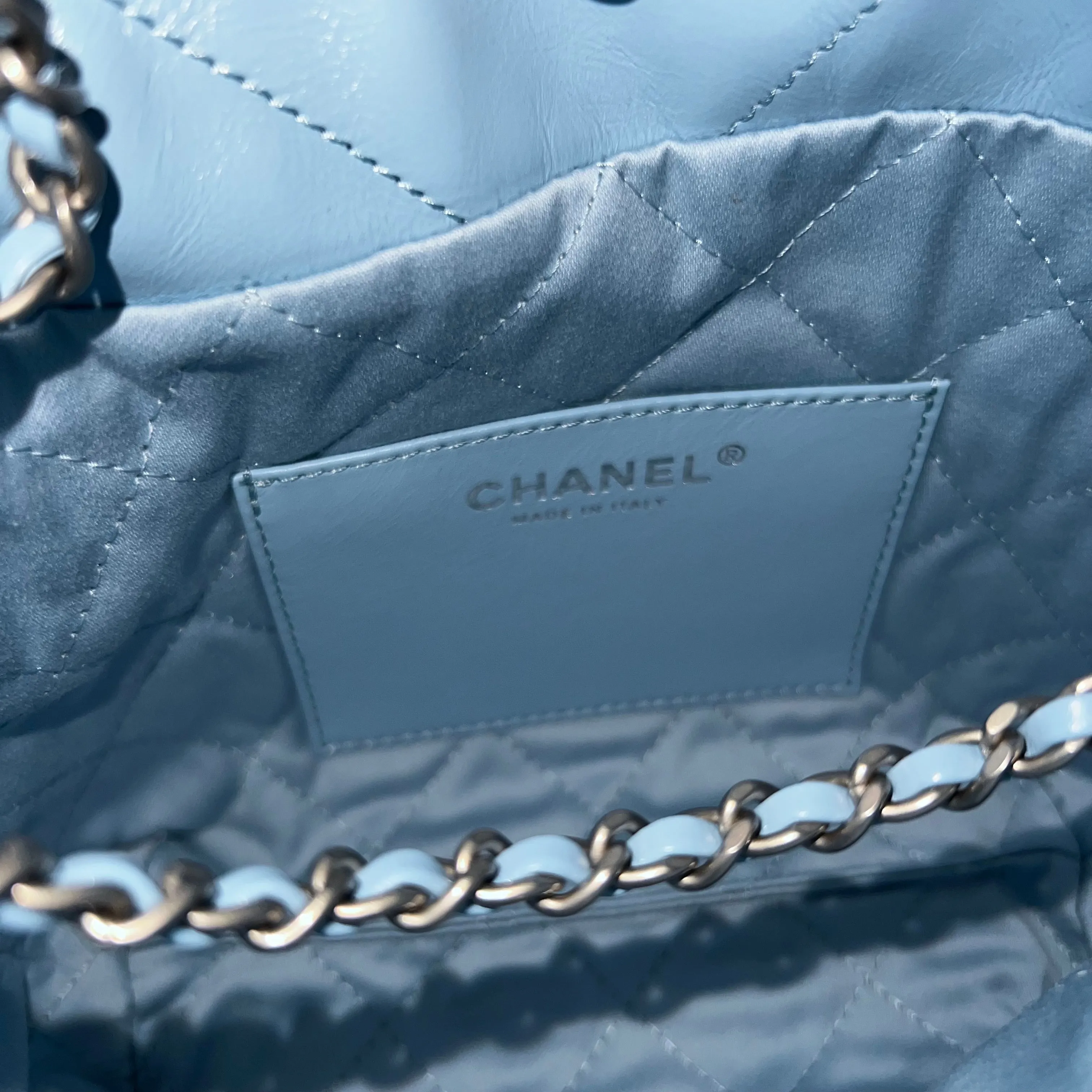 Chanel 22 Mini Bag