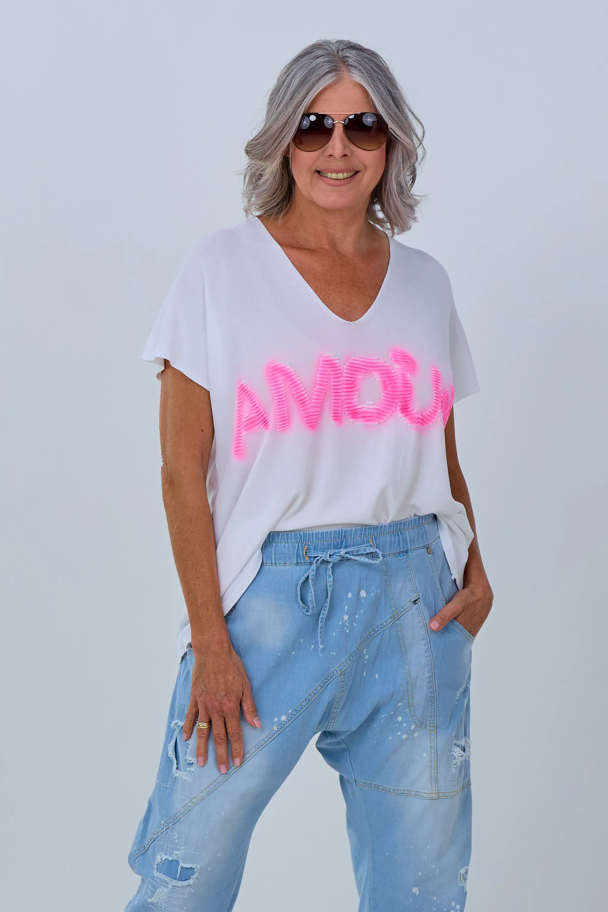 Kurzarm Shirt mit Amour-Schriftzug, weiß-pink