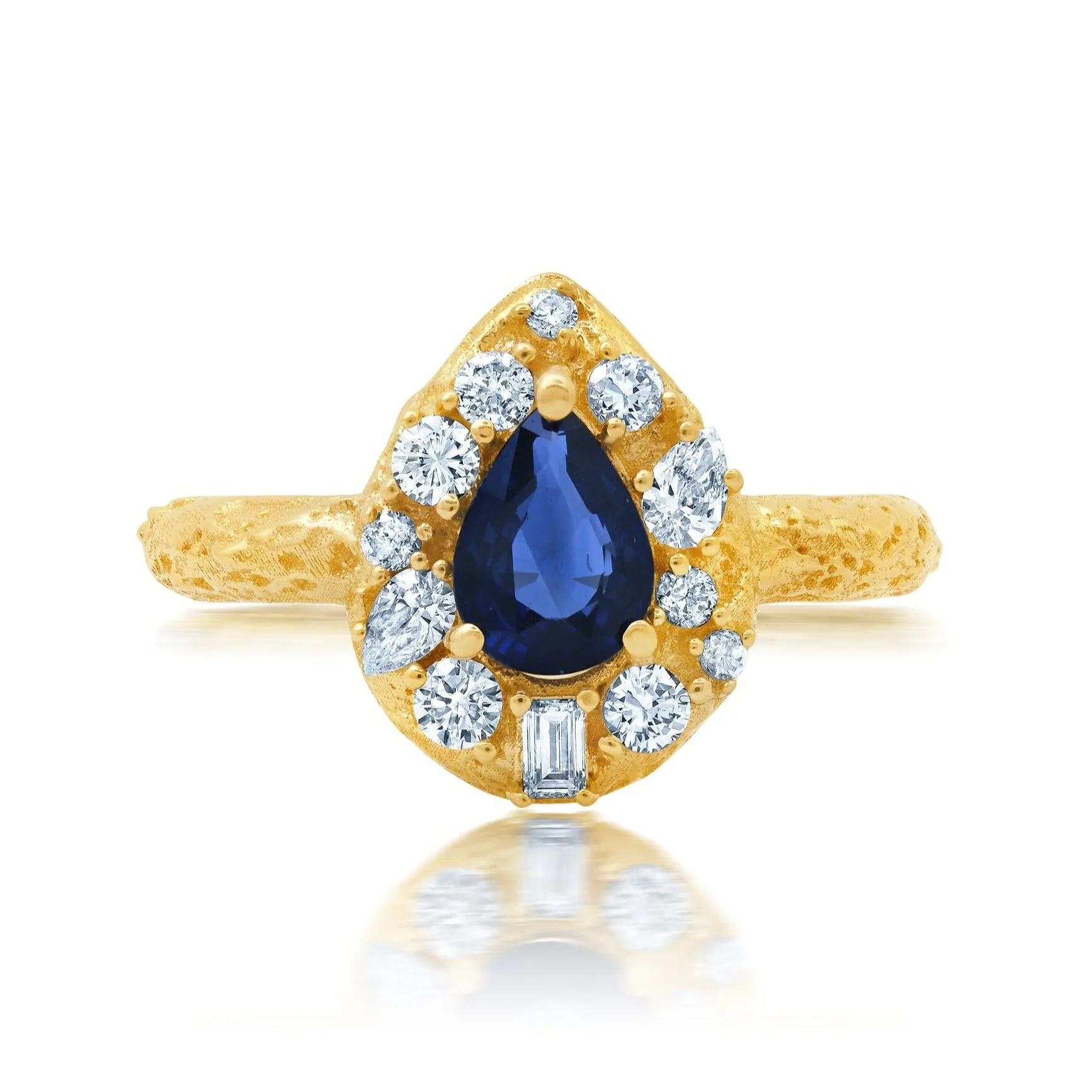 Moonscape Blue Sapphire Raindrop Ring